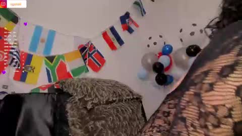 Snapshot of carolina_gaita chatting on June 28, 1:39 pm carolina_gaita online show from June 28, 1:39 pm
