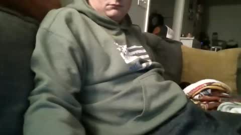 Snapshot of carolinaboy01 chatting on February 25, 5:41 am carolinaboy01 online show from February 25, 5:41 am