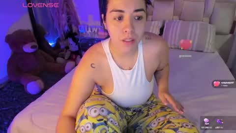 caroline online show from November 16, 5:13 am