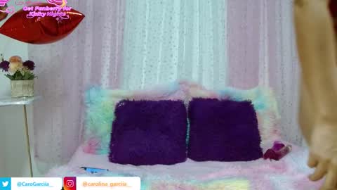 CAROLINA GARCIA online show from December 19, 12:12 pm