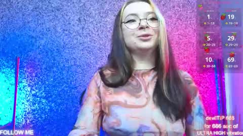 Ask me better xx online show from October 17, 12:52 pm