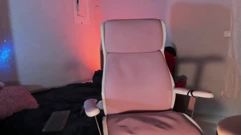 CARO  online show from February 26, 2:26 am