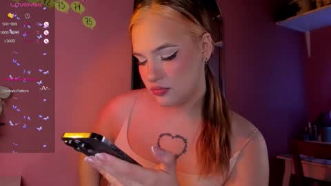 Caro online show from September 27, 8:25 pm