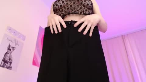 Carlolina online show from November 15, 7:49 am