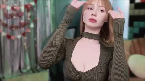 Caroline online show from February 7, 3:16 pm