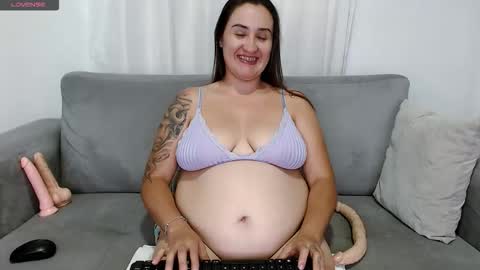 Caroline  online show from October 7, 7:00 pm