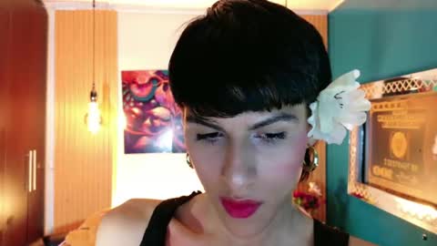 carolinejesh online show from May 11, 4:04 pm