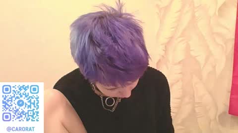 Snapshot of carolinerichter chatting on October 23, 6:34 am CarolineRichter online show from October 23, 6:34 am