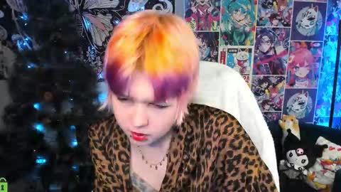 CarolineRichter online show from January 7, 11:18 pm