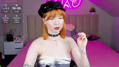 Anna online show from February 8, 9:13 am