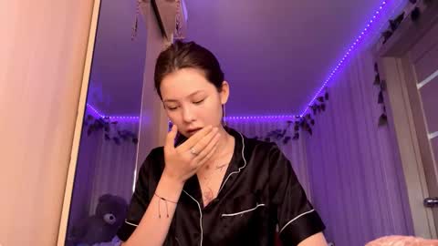 Emma online show from January 9, 6:05 am