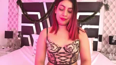 Caro Gmez  online show from January 4, 3:28 pm