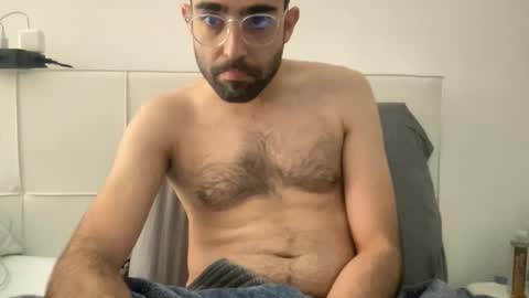 Snapshot of carpetchest chatting on December 5, 8:45 am Thick Juciy online show from December 5, 8:45 am