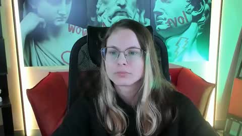 carrie_roses online show from September 11, 4:56 am