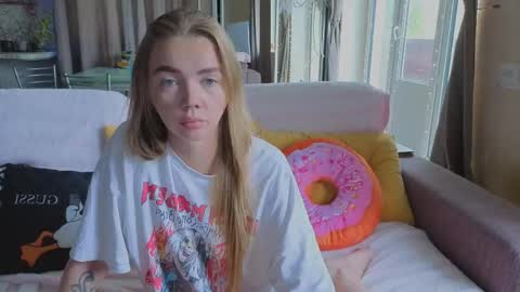 carriebradshawww online show from May 8, 10:09 am