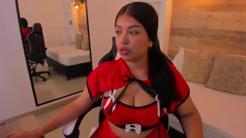 Snapshot of carriepink_ chatting on October 7, 11:51 am carriepink_ online show from October 7, 11:51 am