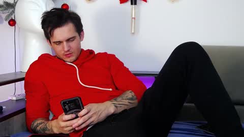 Snapshot of carter_reos chatting on December 19, 4:35 pm Carter online show from December 19, 4:35 pm