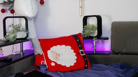 Snapshot of carter_reos chatting on December 22, 2:38 pm Carter online show from December 22, 2:38 pm