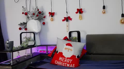 Snapshot of carter_reos chatting on December 23, 7:49 am Carter online show from December 23, 7:49 am