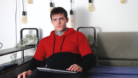Snapshot of carter_reos chatting on February 1, 7:26 am Carter online show from February 1, 7:26 am