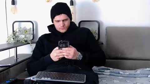 Snapshot of carter_reos chatting on February 23, 7:33 am Carter online show from February 23, 7:33 am