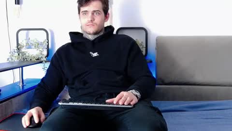 Snapshot of carter_reos chatting on February 27, 8:06 am Carter online show from February 27, 8:06 am