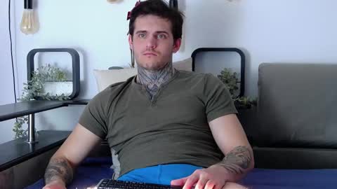 Snapshot of carter_reos chatting on March 9, 11:58 am Carter online show from March 9, 11:58 am