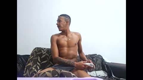 casal_hot13 online show from September 30, 11:10 pm