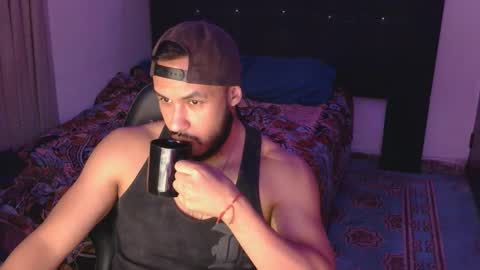 Snapshot of casas_oom chatting on November 15, 4:54 am online show from November 15, 4:54 am