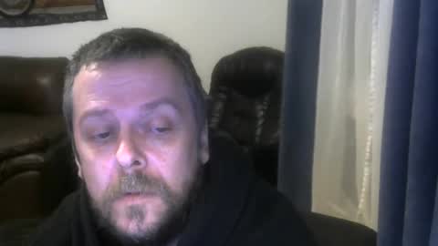 Snapshot of caseurdecue chatting on December 10, 3:09 am AllenGallant online show from December 10, 3:09 am