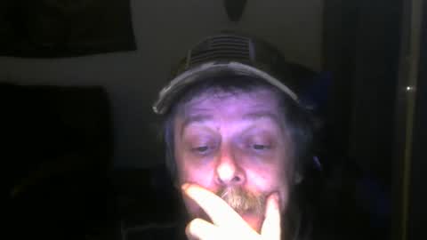 Snapshot of caseurdecue chatting on November 7, 1:38 am AllenGallant online show from November 7, 1:38 am