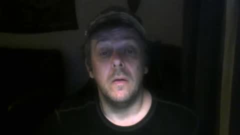 Snapshot of caseurdecue chatting on November 19, 2:00 am AllenGallant online show from November 19, 2:00 am