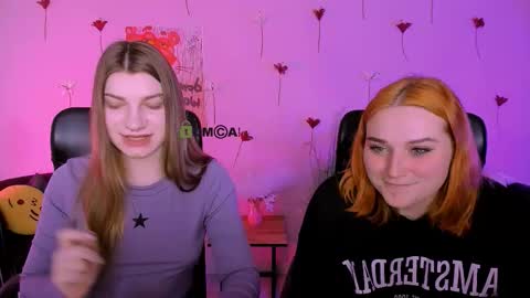 Snapshot of casey_meow_ chatting on February 24, 10:13 am casey_meow_ online show from February 24, 10:13 am