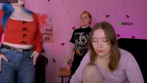 Snapshot of casey_meow_ chatting on March 26, 9:59 am casey_meow_ online show from March 26, 9:59 am