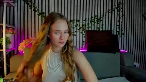 Casey sweeet online show from February 17, 9:06 am