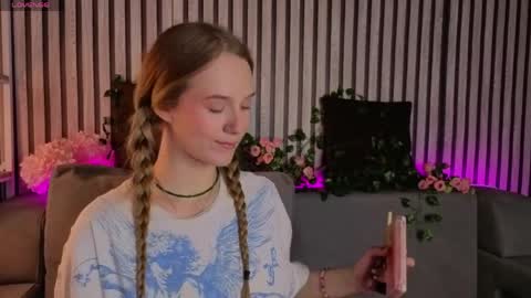Casey sweeet online show from May 12, 9:17 am