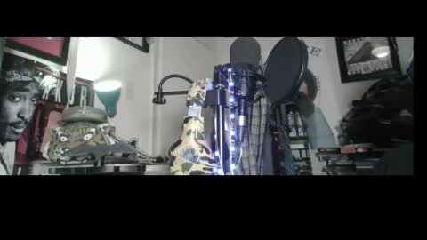 Snapshot of cashdroid chatting on February 3, 3:04 am Smashdroid online show from February 3, 3:04 am