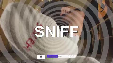 Snapshot of cashmastergrey chatting on December 4, 6:01 am Master Grey online show from December 4, 6:01 am