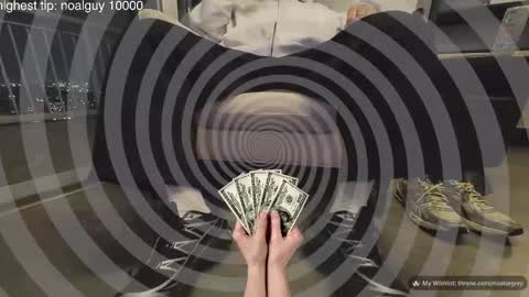 Snapshot of cashmastergrey chatting on December 14, 3:01 am Master Grey online show from December 14, 3:01 am