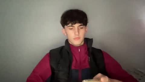 Snapshot of cashmasterparis chatting on October 1, 11:11 pm cashmasterparis online show from October 1, 11:11 pm