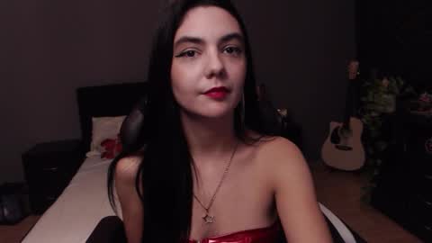 Snapshot of casierosse chatting on October 3, 5:48 am Cassie online show from October 3, 5:48 am