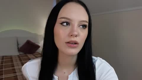 Snapshot of cassadyy chatting on June 24, 1:48 am Cassady online show from June 24, 1:48 am