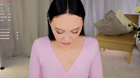 Snapshot of cassadyy chatting on June 26, 7:46 am Cassady online show from June 26, 7:46 am