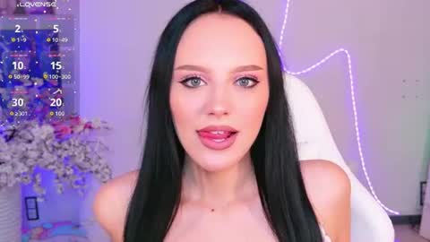 Snapshot of cassadyy chatting on June 30, 1:50 am Cassady online show from June 30, 1:50 am