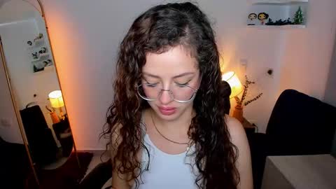 Snapshot of cassandra_caiin chatting on March 15, 9:54 pm Cassie online show from March 15, 9:54 pm