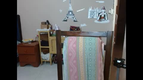 cassandra_candy01 online show from February 9, 6:34 pm