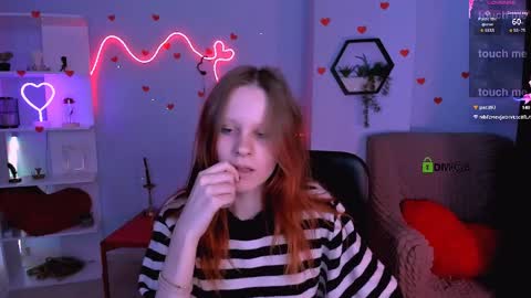 Snapshot of cassandra_nik chatting on March 27, 8:26 am Cassandra online show from March 27, 8:26 am