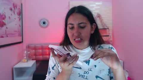 573215024606 online show from November 19, 11:05 pm