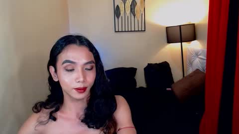 cassandrafoxxx online show from January 28, 5:00 am