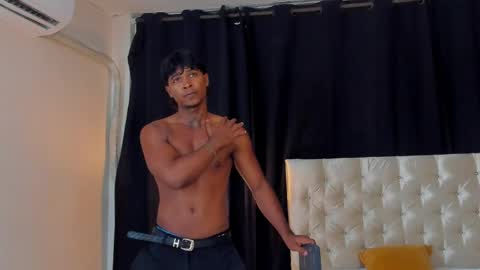 CASSIAN GOLD online show from April 6, 4:46 am